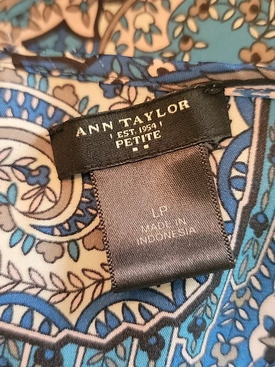 ANN TAYLOR PETITE Blue Pink Paisley Floral Keyhole Sleeveless Career Top LP - Picture 6 of 7